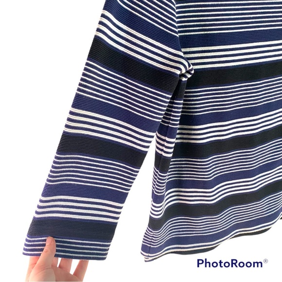 Madewell | EUC medium black, navy, and white striped 3/4 length sleeve top - Picture 2 of 6